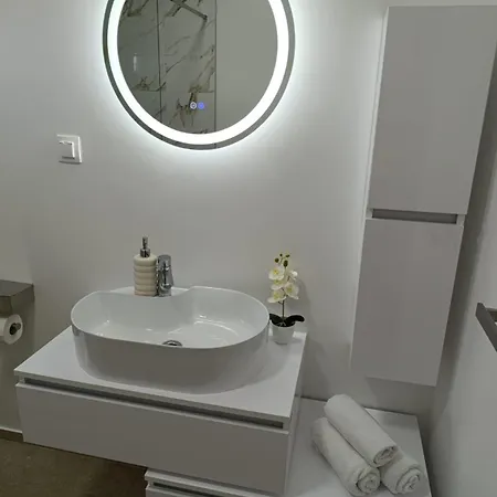 Amphora Apartmán Vir