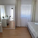 Apartman Amphora Vir